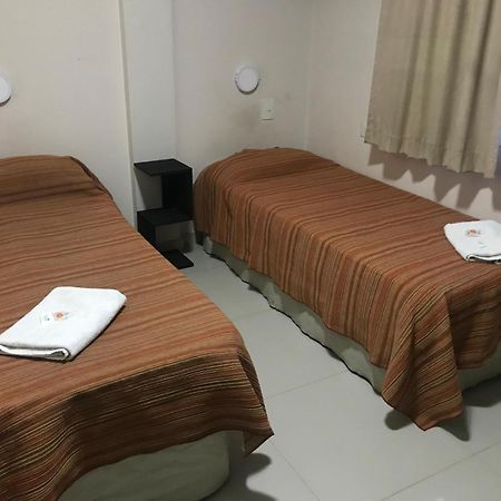 Zárate Hotel Plaza Italia מראה חיצוני תמונה