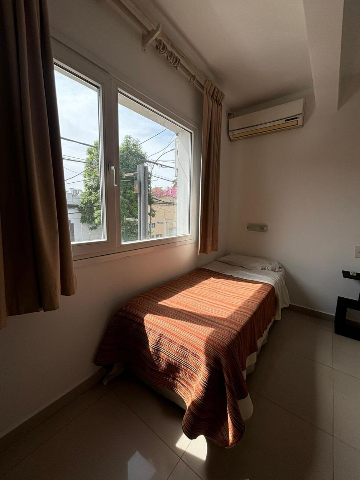 Zárate Hotel Plaza Italia מראה חיצוני תמונה