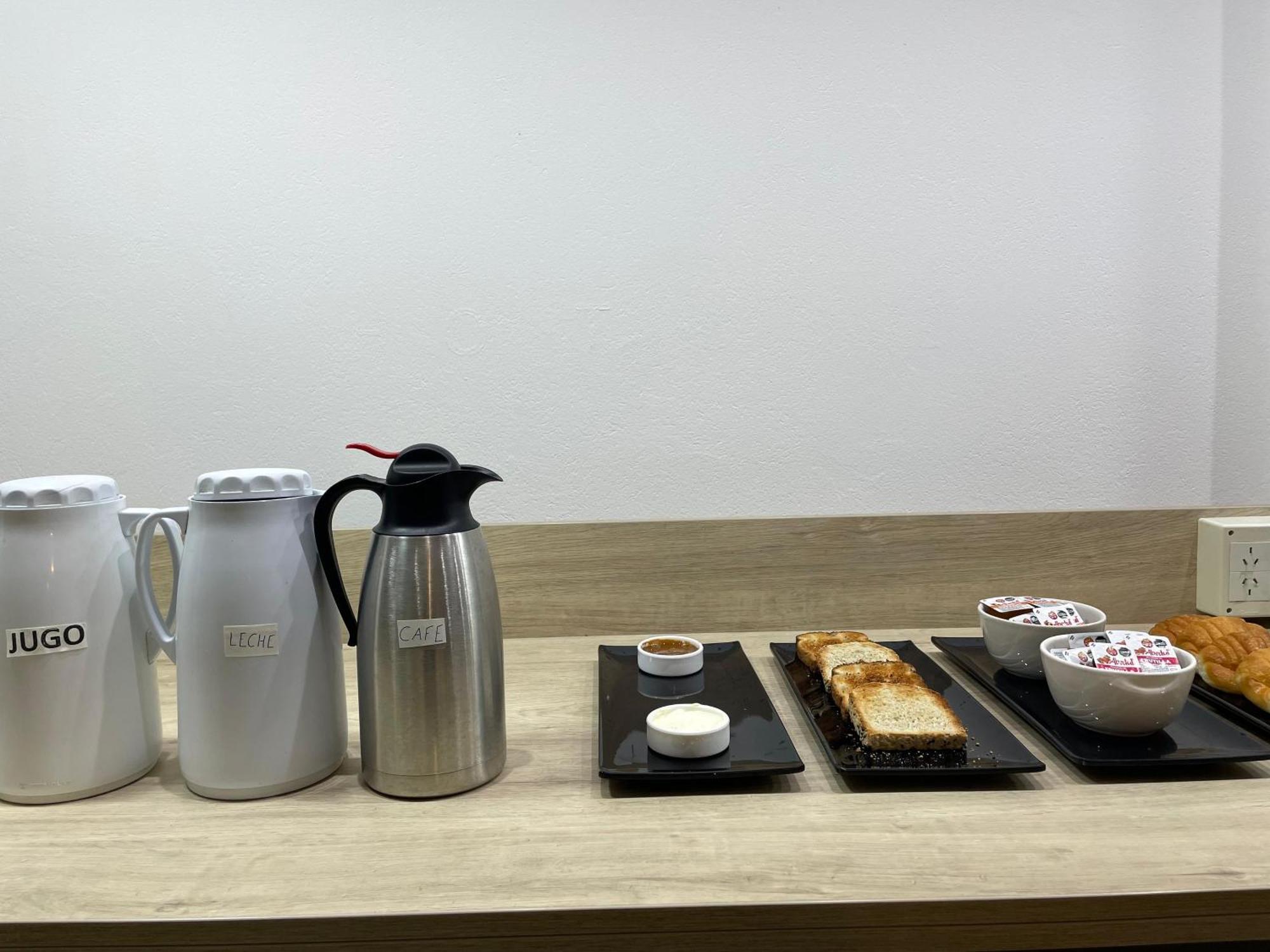 Zárate Hotel Plaza Italia מראה חיצוני תמונה
